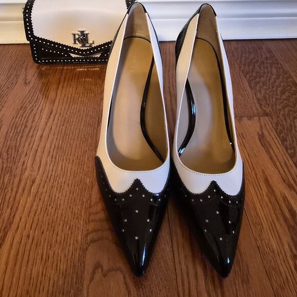 Ralph Lauren Pumps, Size 9B, White/Black Patent, All Leather - Picture 13 of 13